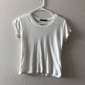 Brandy Melville White cropped tee
